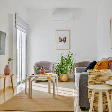 Phaedrus Living: Seaside Luxury Flat Lighthouse 67 Apartamento Pafos Exterior foto